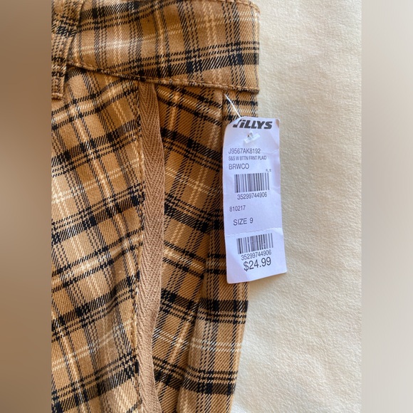 NWT Sky and Sparrow Brown Plaid Mini Skirt - Picture 4 of 5